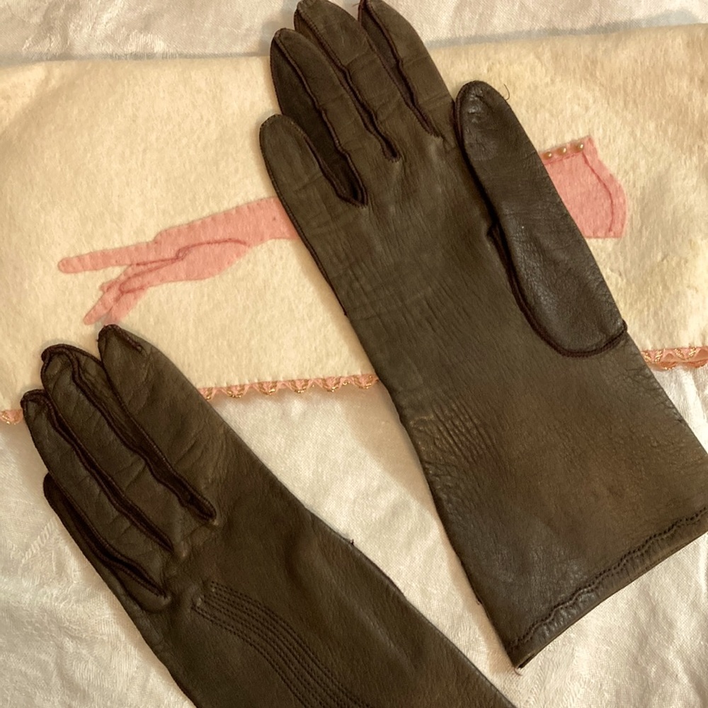 French Leather gloves, unworn small hands